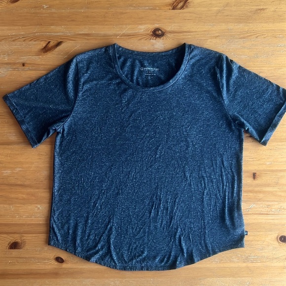 United By Blue Hemp Recycled Polyester T-shirt - Picture 2 of 4